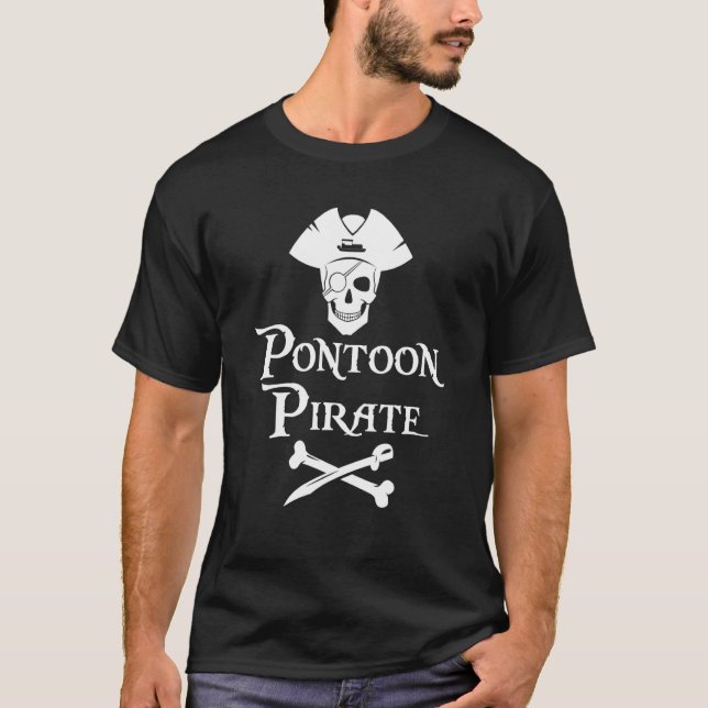 Pontoon Pirate Party Motorboatin Boat Captain Humo T-Shirt (Front)