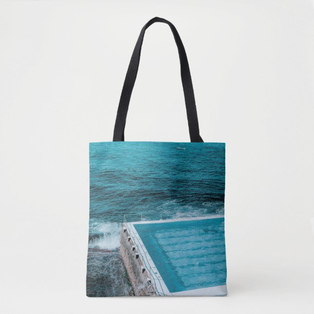 Pool near sea tote bag (Front)