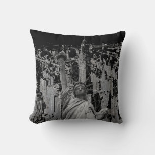 Pop Art New York City Manhattan Statue of Liberty Cushion