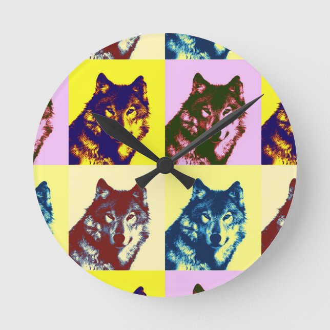 Pop Art Wolf Round Clock (Front)
