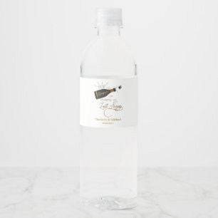 Pop the Sparkling Wine i´m changing my last name! Water Bottle Label