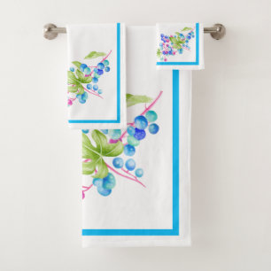 Porcelain Berries on a Bathroom Towel Set