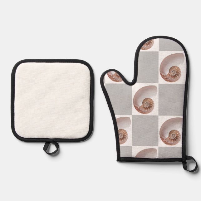 Porcelain Seashell Minimalist Chequerboard Pattern Oven Mitt & Pot Holder Set (Front)