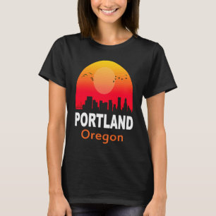 Portland Oregon Vintage Sunset Retro City State US T-Shirt