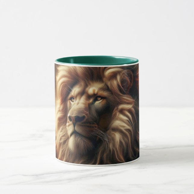 Portrait of an imposing lion. mug (Center)
