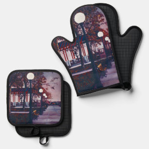 Portrait of Freedom Oven Mitt & Pot Holder Set