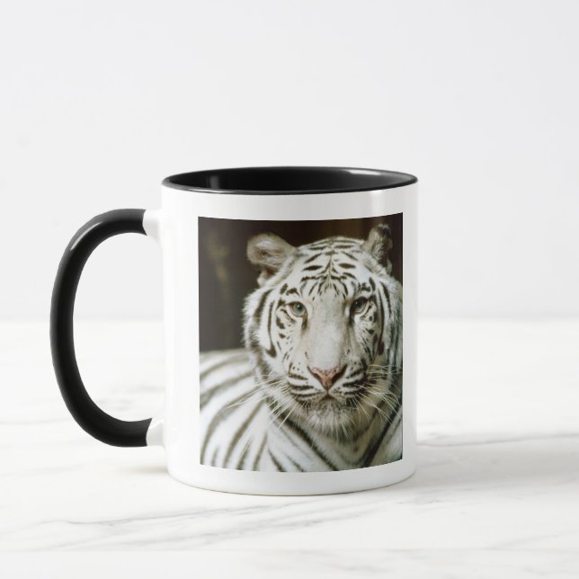 Portrait of tiger mug (Left)