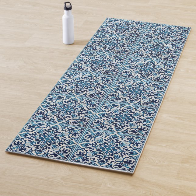 Portuguese blue tile yoga mat (In Situ)