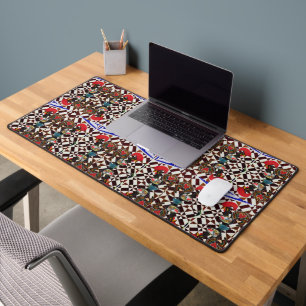 Portuguese designs desk mat