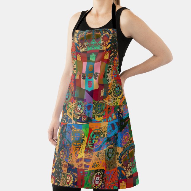 Portuguese folk art design apron (Insitu)