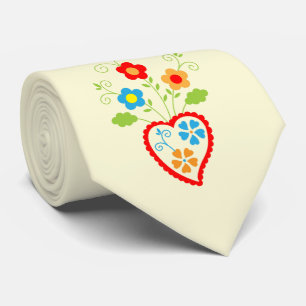 Portuguese folk romantic heart tie