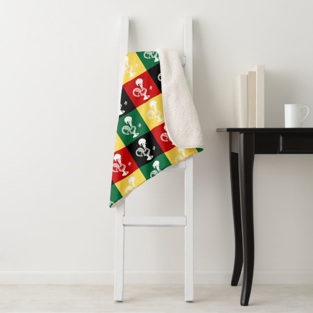 Portuguese Rooster of Barcelos colourful pattern Sherpa Blanket (In Situ)