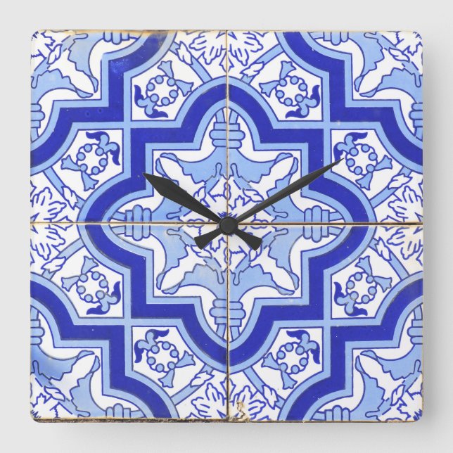 Portuguese Tile clock blue (Front)