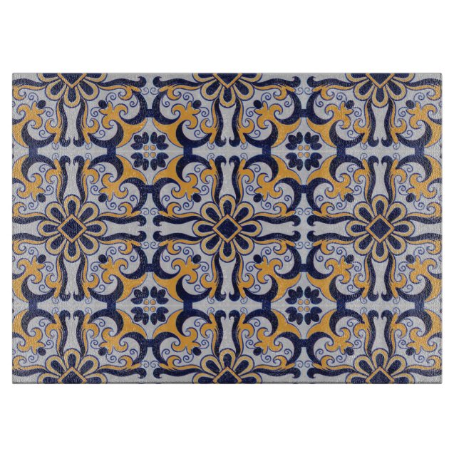 Portuguese tile pattern cutting board (Front)