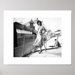 Posing 1930 Fashion Vintage Poster