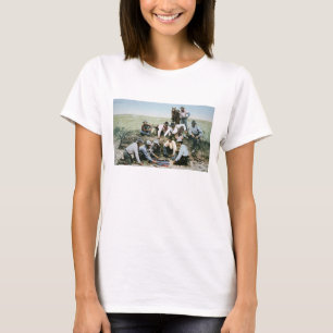 Postcard depicting cowboys gambling shooting craps T-Shirt