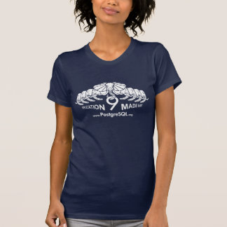 Postgres9 Women's petite navy T-Shirt