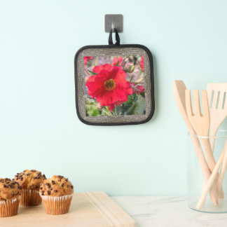 Pot Holder with Beautiful Red Rose