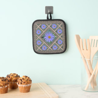 Pot Holder with Lovely Blue Asters