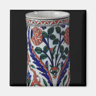 Pot with a floral decoration, Iznik Magnet