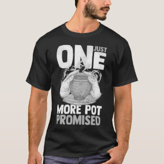 Pottery Clay Funny Ceramic Pot Sculpting T-Shirt