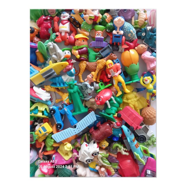 Power pop toy clock photo print (Front)