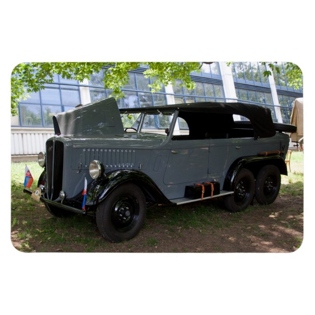 Praga AV Magnet (Horizontal)