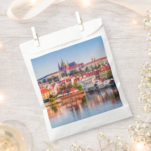 Prague Favour Bag (Clipped)