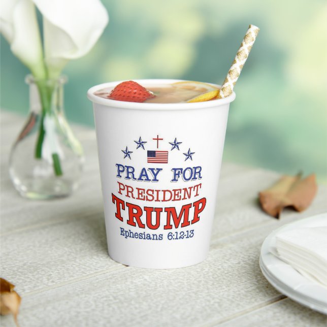 PRAY FOR TRUMP Paper Cups (Insitu)