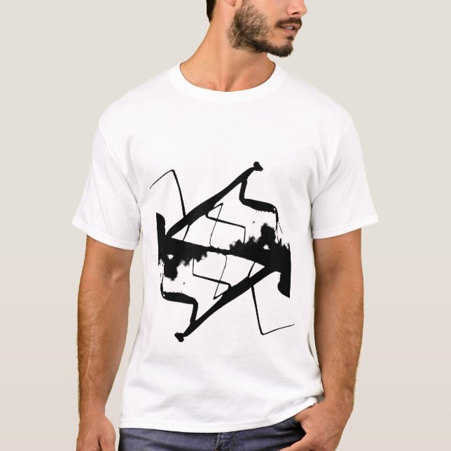Praying Mantis Design T-shirt (Front)
