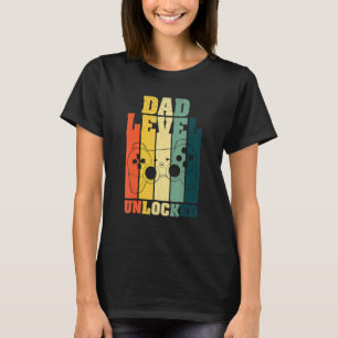 Pregnancy Announcement Dad Level Unlocked Soon To T-Shirt