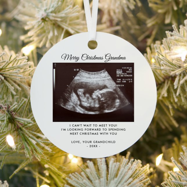 Pregnancy Announcement Grandma Christmas Keepsake Metal Tree Decoration (Insitu)