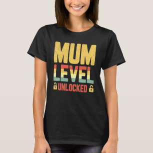 Pregnancy Announcement Mum Level Unlocked Mother's T-Shirt