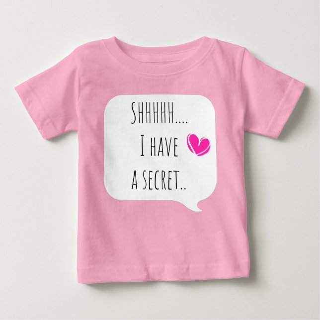 Pregnancy reveal big sister baby T-Shirt (Front)