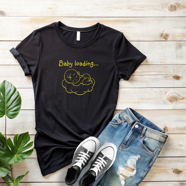 Pregnant First Mothers Day yellow T-Shirt (Creator Uploaded)