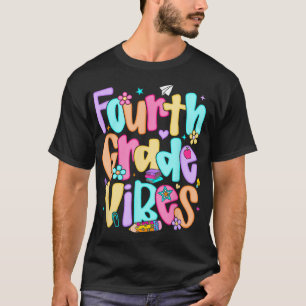  Preppy 4Th Grade Vibes Back To School Teachers  T-Shirt