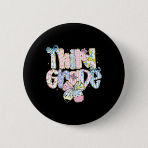 Preppy Back To School Floral 3rd Grade Coquette Gi 6 Cm Round Badge