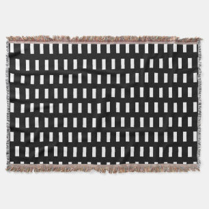  Preppy Black and White  Geometric Pattern Throw Blanket