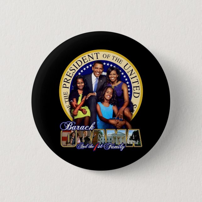 PRESIDENT BARACK OBAMA AND FAMILY 6 CM ROUND BADGE (Front)