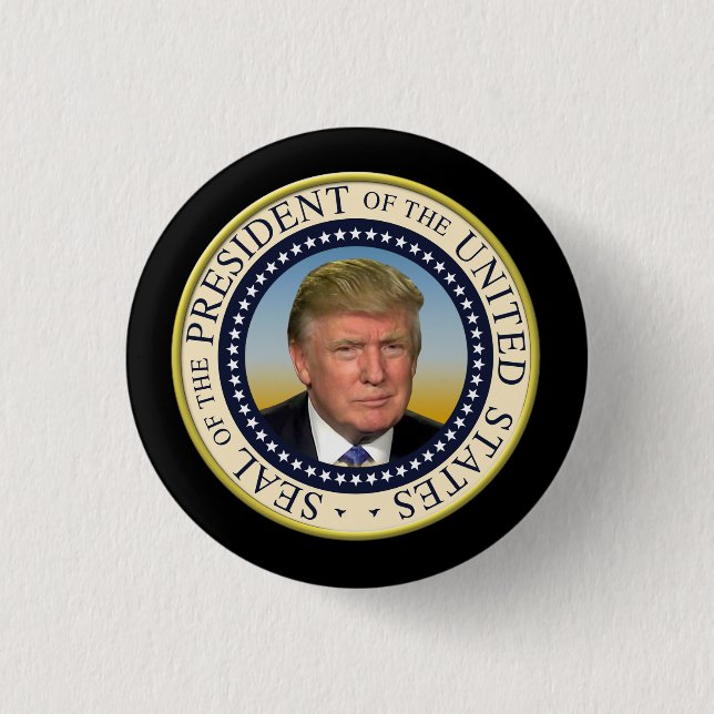 President Trump Photo Presidential Seal 3 Cm Round Badge (Front)