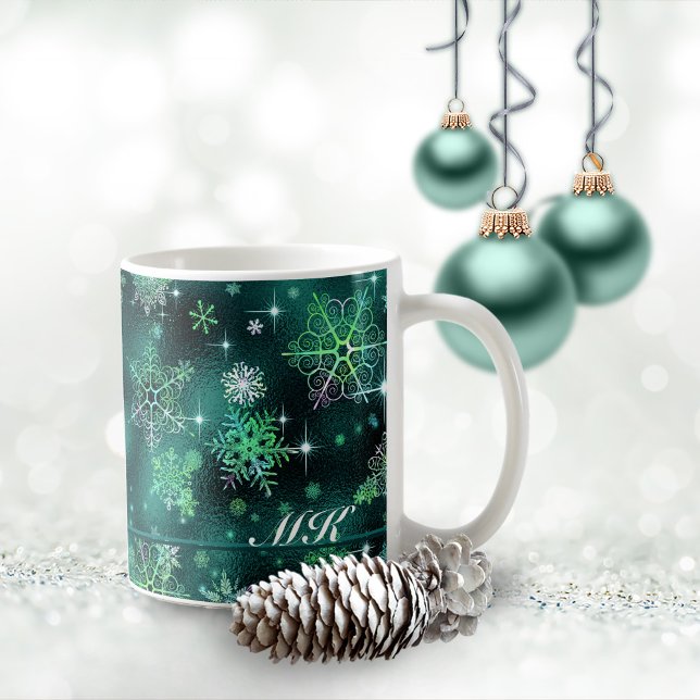 Prettiest Snowflakes Pattern Green ID846 Coffee Mug (Creator Uploaded)