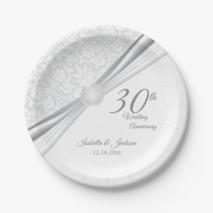 Pretty 30th  Pearl Wedding Anniversary Design Paper Plate