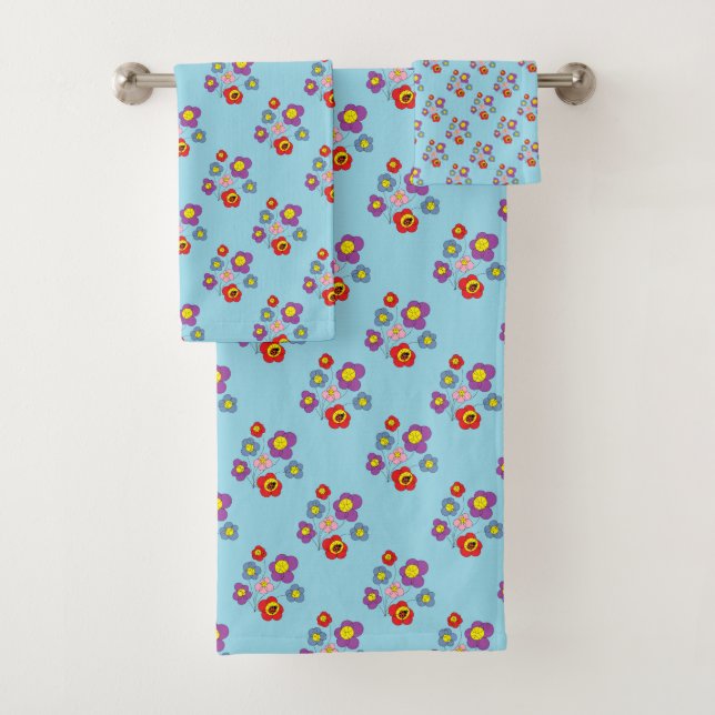 Pretty Blue Ladybug and Flowers Pattern Bath Towel Set (Insitu)