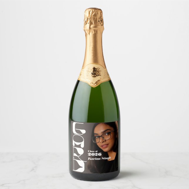 Pretty Chic Graduation Photo Champagne Label | Cla (Front)