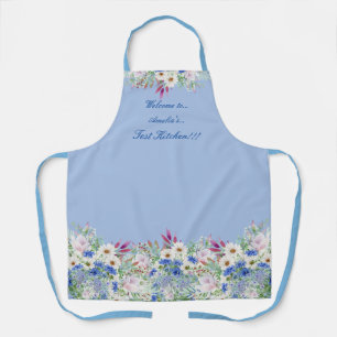 Pretty Dainty Daisy Floral Arrangement Women's Apron