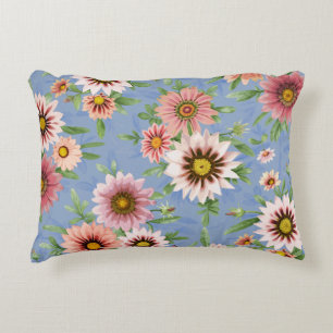 Pretty Daisies Floral Botanical Design Decorative Cushion