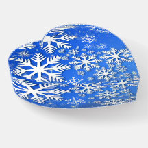 Pretty Falling Snowflakes