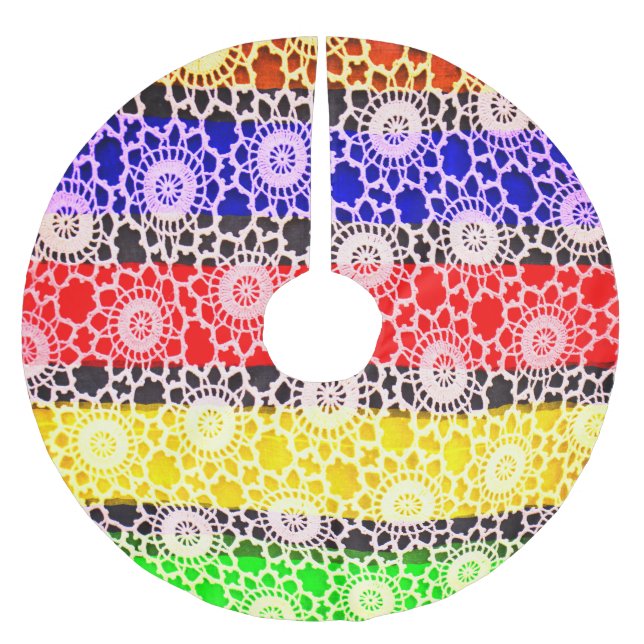 Pretty fancy festive art brushed polyester tree skirt (Front)