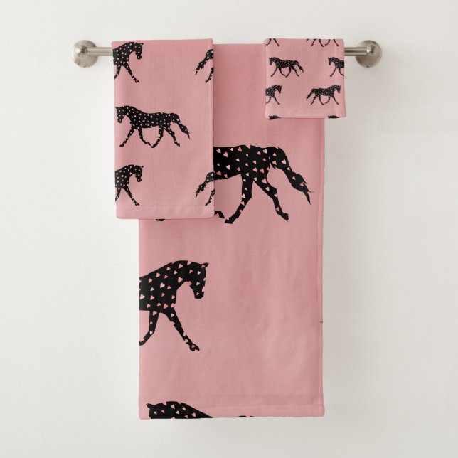 Pretty Horse and Hearts Bath Towel Set (Insitu)