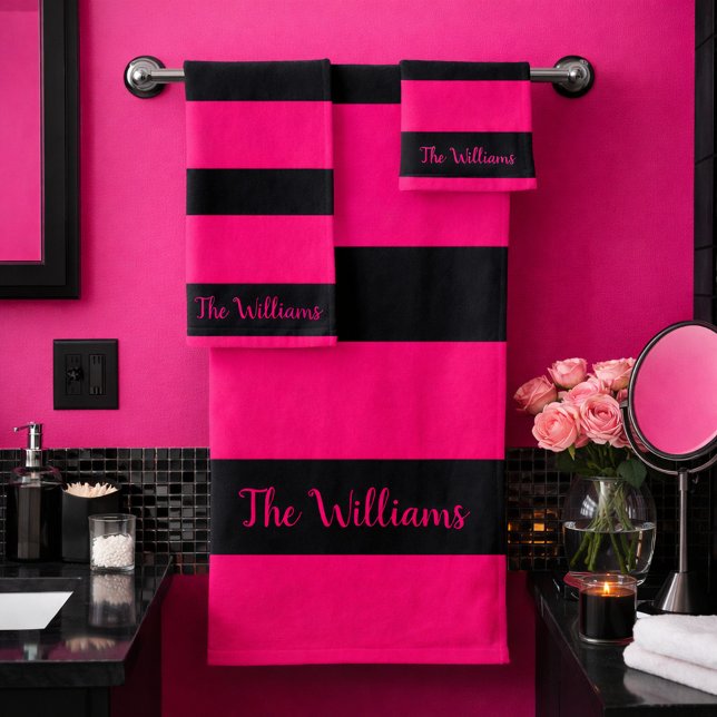 Pretty Pink and Black Bath Towel Set (Creator Uploaded)